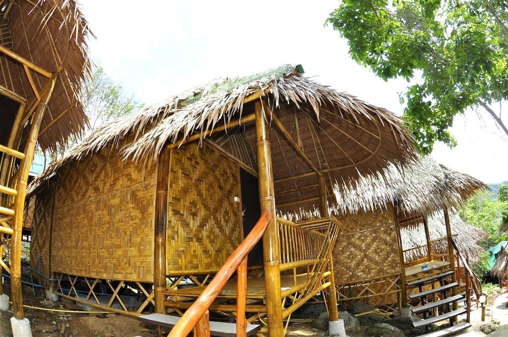 Phi Phi Hill Bamboo Bungalow Luaran gambar