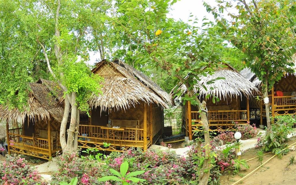 Phi Phi Hill Bamboo Bungalow Luaran gambar